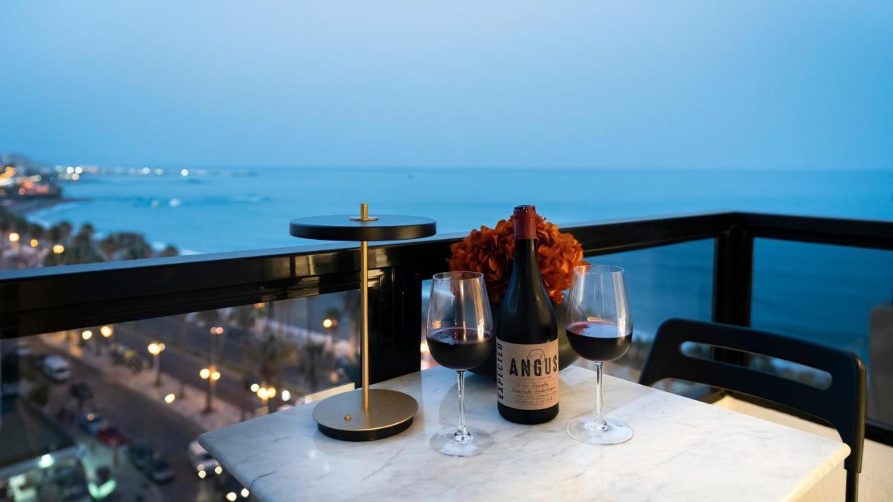 Aloha Apartamentos - Primera Linea De Playa - Vista Al Mar Benalmadena Ngoại thất bức ảnh