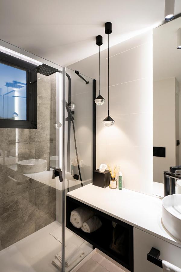Aloha Apartamentos - Primera Linea De Playa - Vista Al Mar Benalmadena Ngoại thất bức ảnh